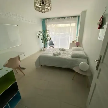 Nature - Spacieuse Et Moderne فيلة